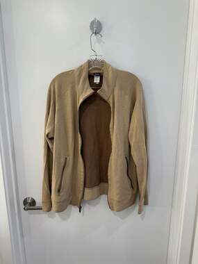 Vintage Patagonia Men's Full-Zip Organic Cotton Sweatshirt in Tan
